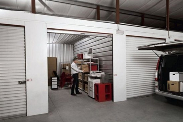 Shurgard Self-Storage provide boxes
