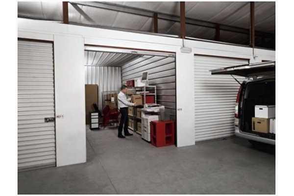 Shurgard Self-Storage provide boxes