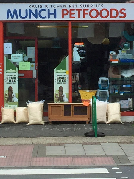 Munch Pet Foods Picture