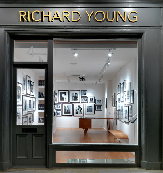 Richard Young Gallery image