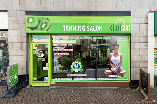 KiwiSun Tanning Salon - Beckenham image