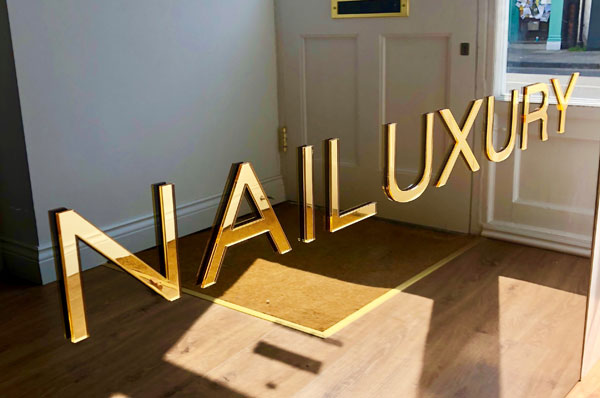 Nailuxury image