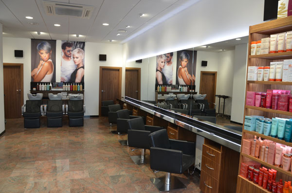 Hairjes in Westbourne Grove