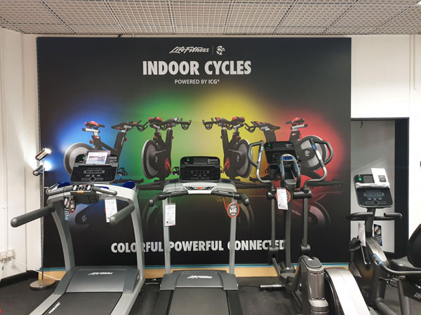 Life Fitness Wall
