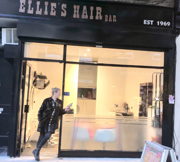 Ellie's HAIR bar image
