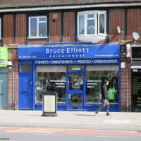 Bruce Elliott image