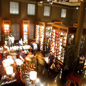 Abercrombie & Fitch Picture