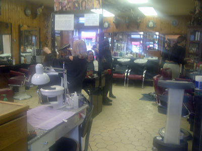 Headlites Hair & Beauty Salon Picture