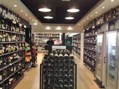 Highbury Vintners image