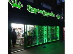 Queens Cosmetics image