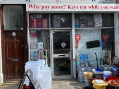 Handy Stores image