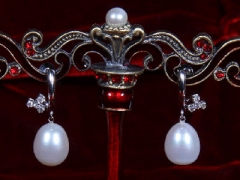 Pearl & Magpie image