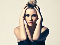 Ev Sekkides - Photographer image