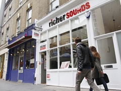 Richer Sounds image