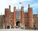 Hampton Court Palace image