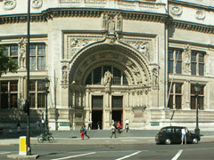 V&A (Victoria and Albert Museum) Picture