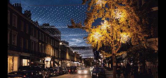 Connaught Village Christmas Shopping Evening image