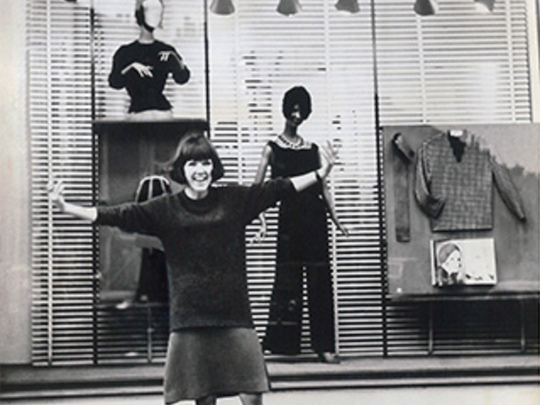Swinging London: A Lifestyle Revolution / Terence Conran – Mary Quant image