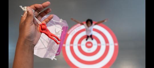 Target practice: Parachutes image