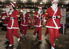 5K Santa Dash in Central London image