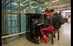 Free piano lessons and musical performances at St Pancras International for International Piano Day image