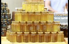 Urban bee and honey showcase at Borough Market image