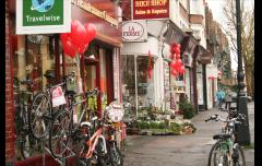Eat, drinmk and be merry in Muswell Hill - Festive fun day! image