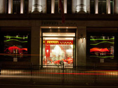 Ferrari Store brings the wind tunnel to London image