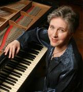 Janina Fialkowska performs Chopin image