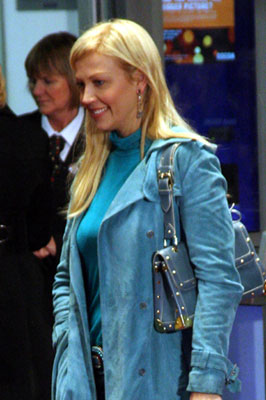 Elizabeth Fuller, Sleuth Premiere in Leicester Square