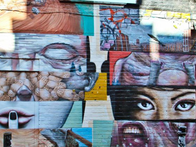 Discover the hip sights of the East image