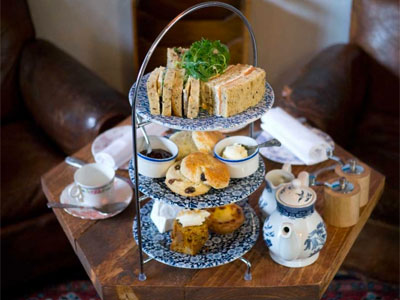Outdoor G&T Winter Afternoon Tea image