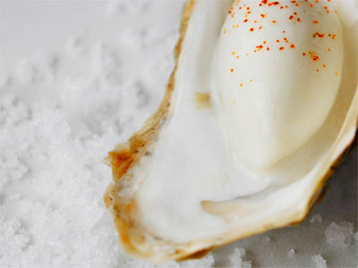 Eat a multisensory dinner image