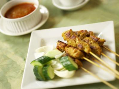 Bugis Street Brasserie, Millennium Gloucester Hotel Picture