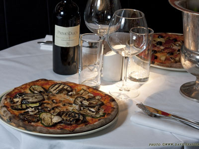 Casa Carlo - Table Setting