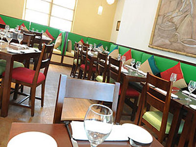Potli- An Indian Market Kitchen Picture