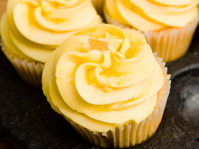 Polenta Lemon Cupcake