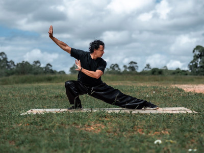 Take up Qigong image