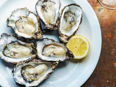 Eat a luxurious meal on a canal cruise image