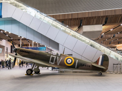 Get up close to the fighter planes used in WW2 image