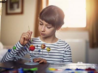 Keep the kids busy with science they'll enjoy image