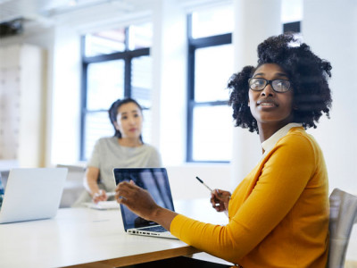 Take free courses in online marketing  image
