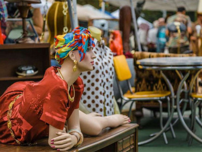 ’Tis the season to visit Wembley Park Antiques Market image