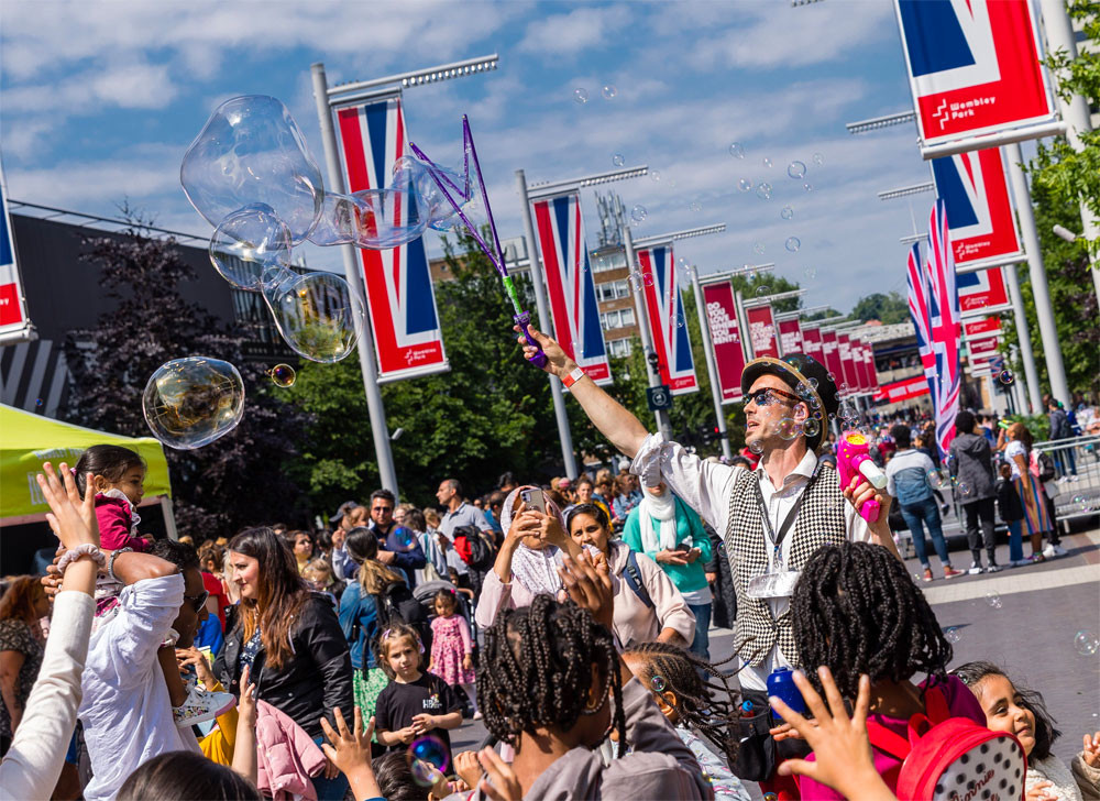 Huge Wembley Park Jubilee Dance Party showcases spirit of modern, multicultural Britain picture