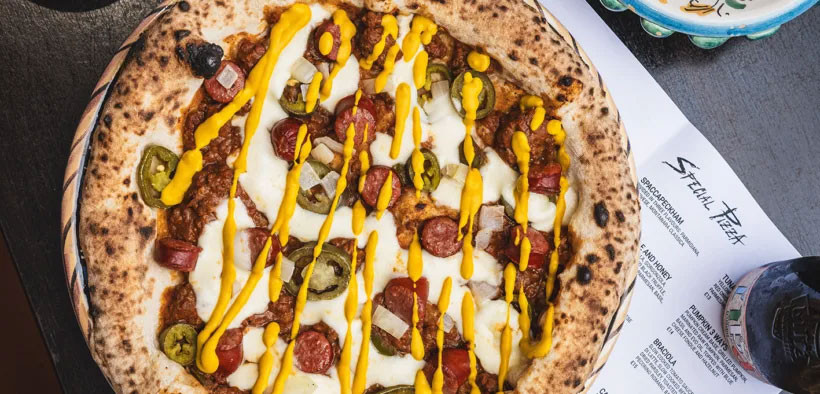 081 Pizzeria teams up with Meatliquor to launch Limited Edition ‘Chilli Dog Inferno’ picture