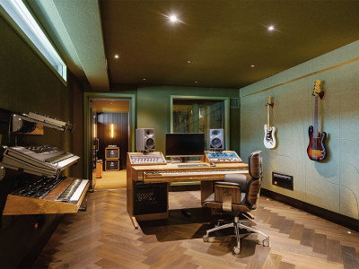 Bang & Olufsen seek rising star to win week-long residency at Metropolis Studios image