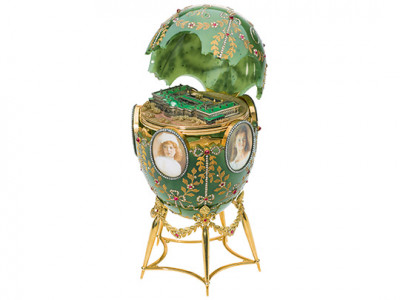 Fabergé in London: Romance to Revolution image
