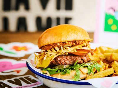 La Vie and Honest Burgers are giving away FREE burgers! image