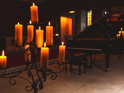 Rhapsody in Blue By Candlelight image