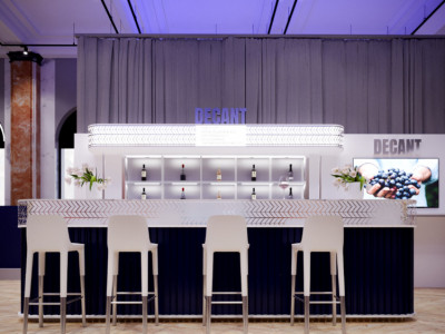 Air France hosts the latest London pop-up wine-lounge, Decant image